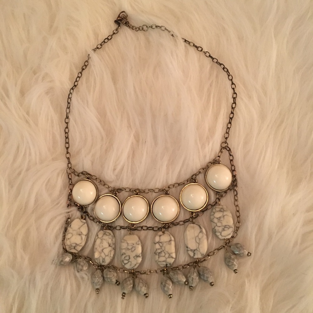 Statement necklace